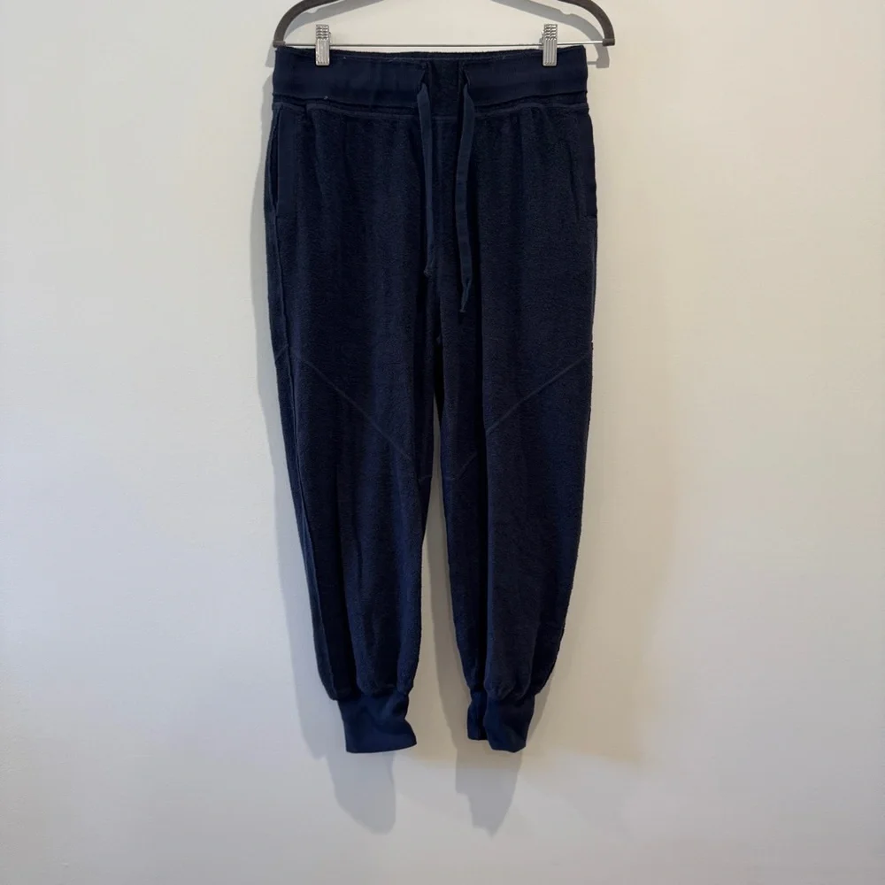 Free People Movement Radiant Jogger Size Small Navy Blue